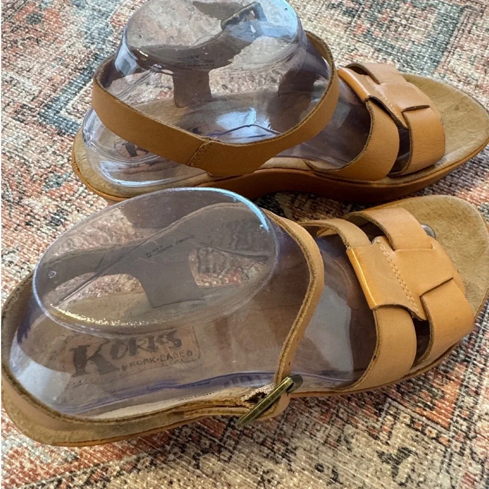 Korks by Kork-Ease Tan Leather Platform Wedge Sandals Q53202 Size 9